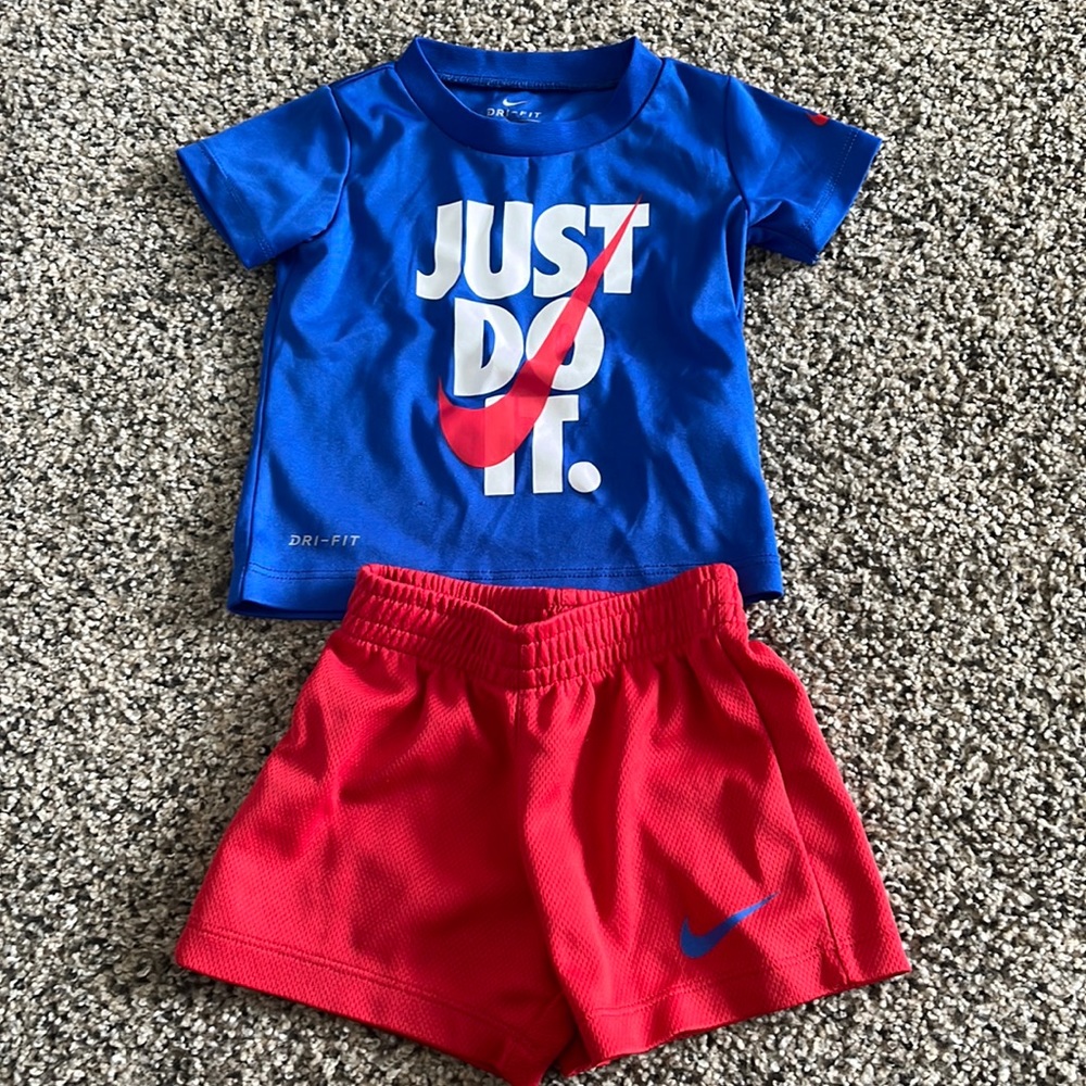 Nike 12 month blue red set